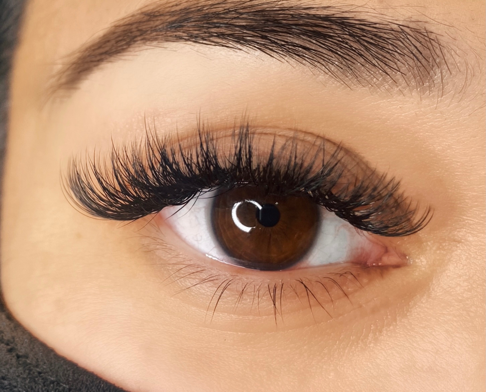 Hybrid FULL SET at Impala Lashes LLC in Las Vegas, NV