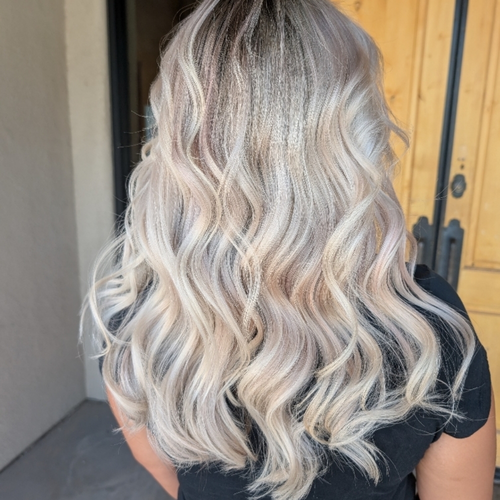 Bleach And Tone at Alexis Paints Rainbows in Tucson, AZ