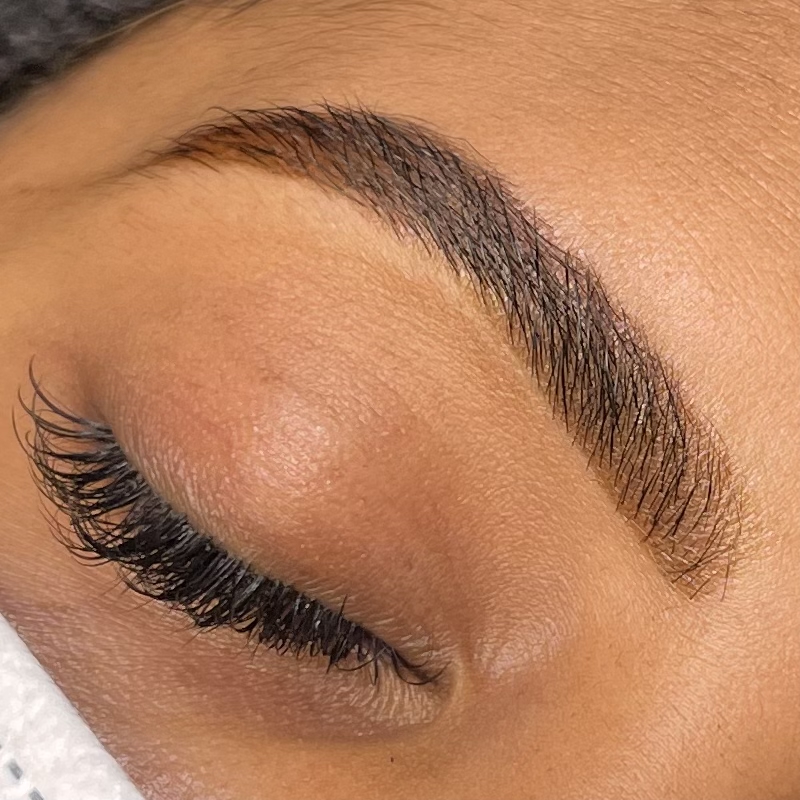 Brow Shape & Tint