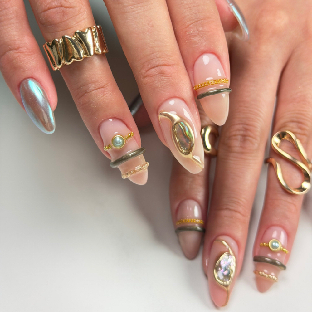 Design  Tire at CHIC NAILS in San Antonio To, TX