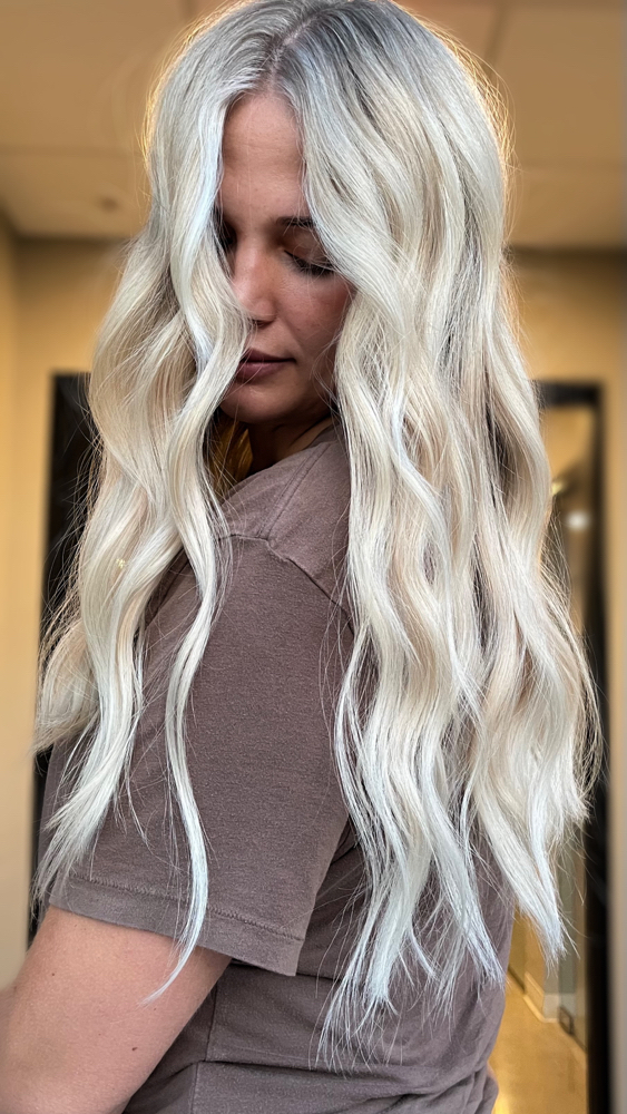 Blonde Color With Minimal Dimention