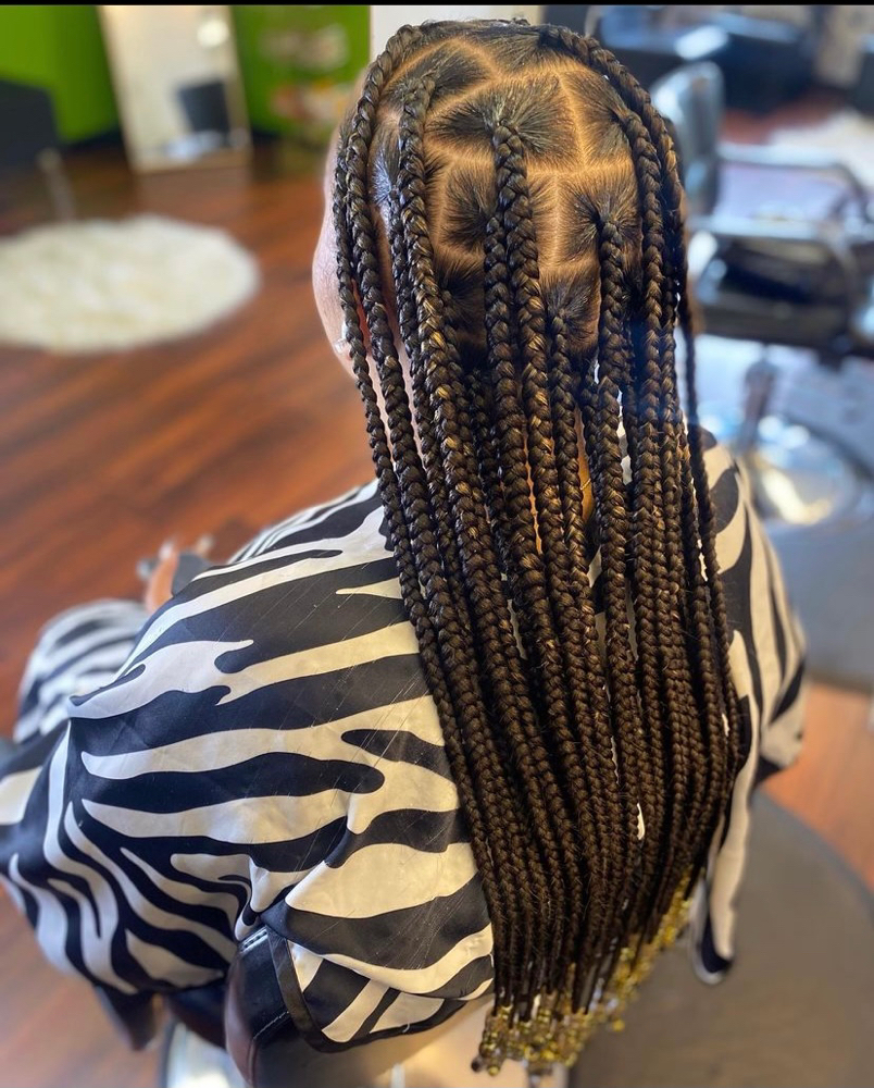 Jumbo Knotless Braids