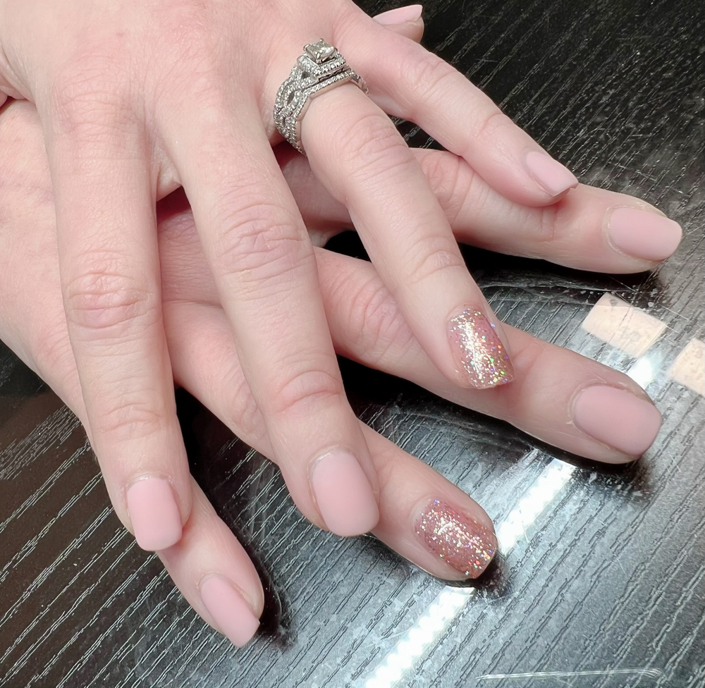 R/R Gel Polish Manicure