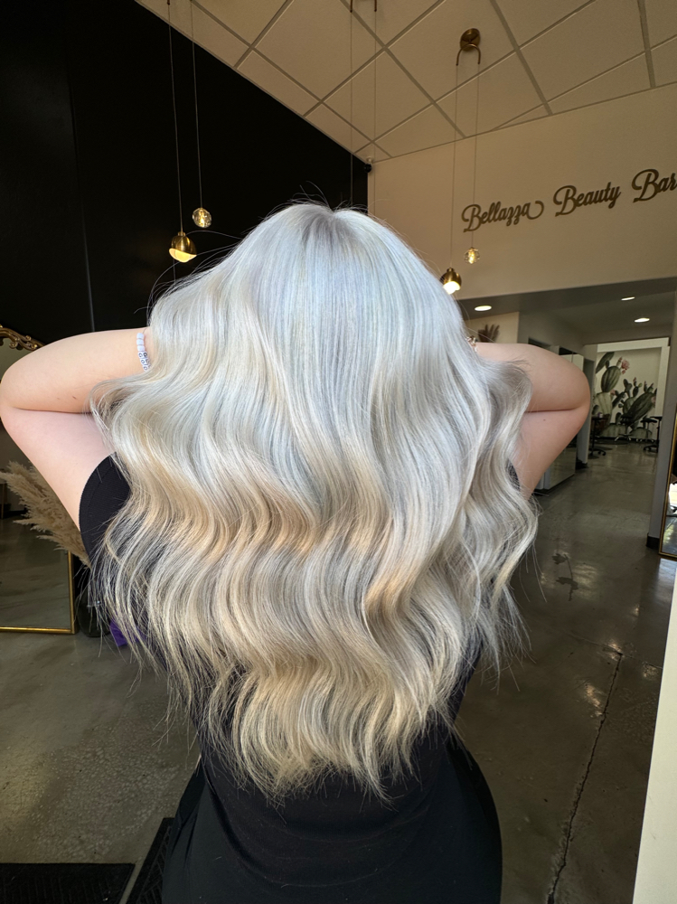 BLEACH OUT BLONDE