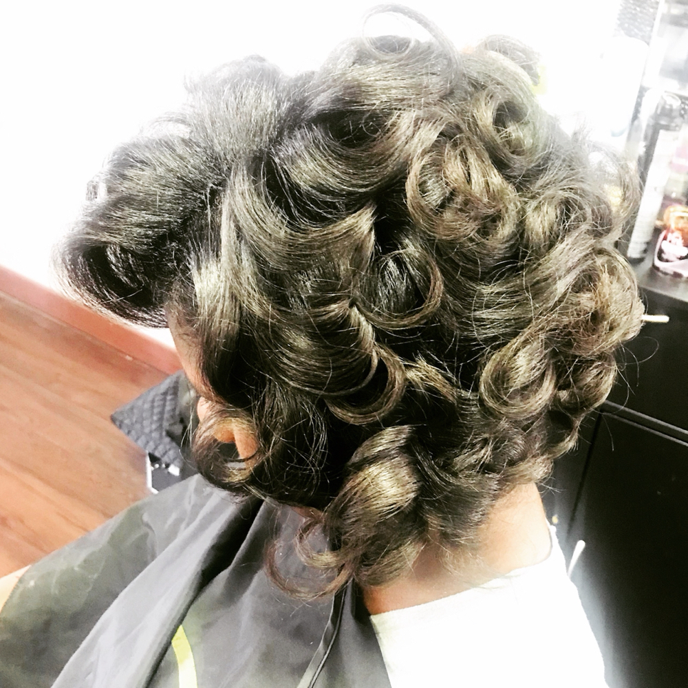 Shampoo and Style at S.S Beauti and Image Studio in Pelham, AL