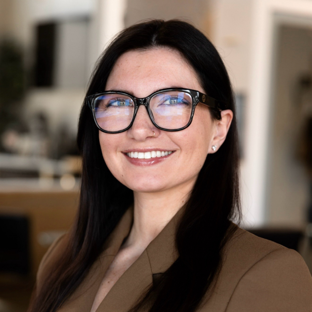 Face Frame Lightening/Cut Kasey at East Salon // Easton in South Easton, MA