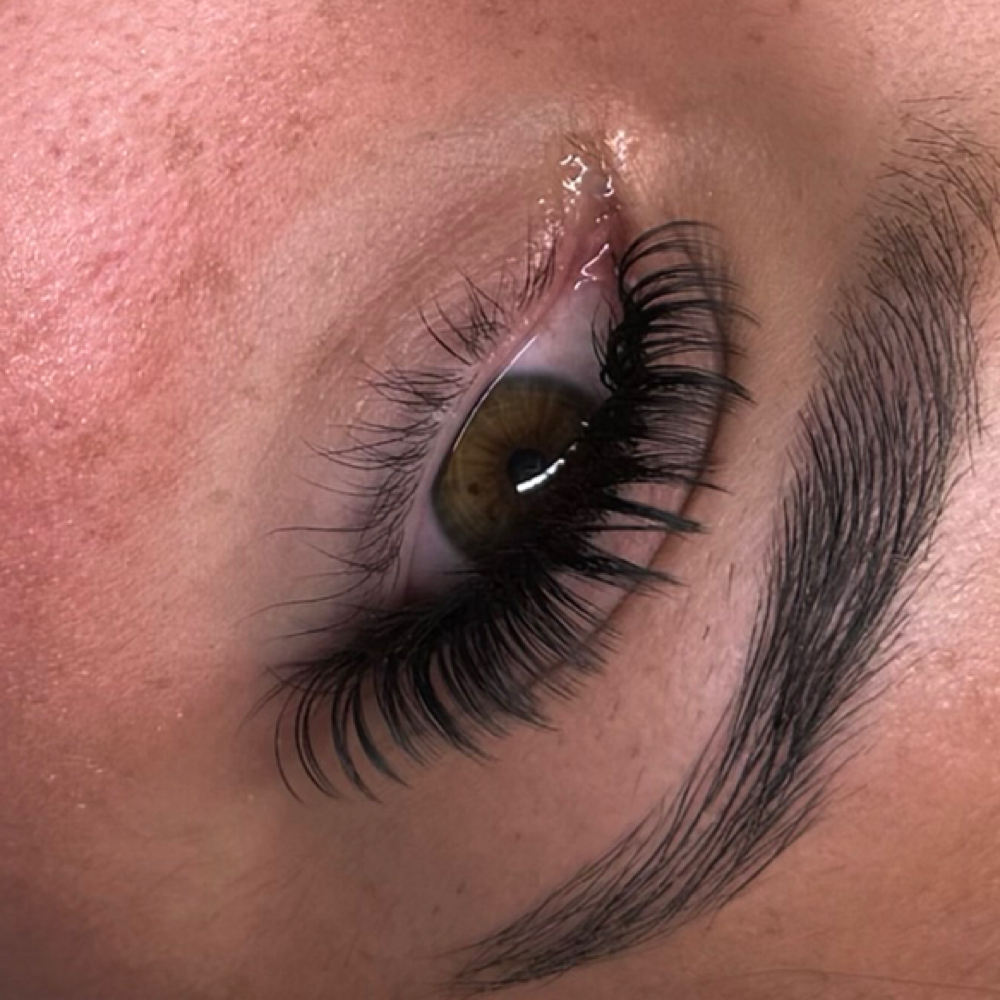 Wet Set at The Beauty Loft in Sunnyside, WA