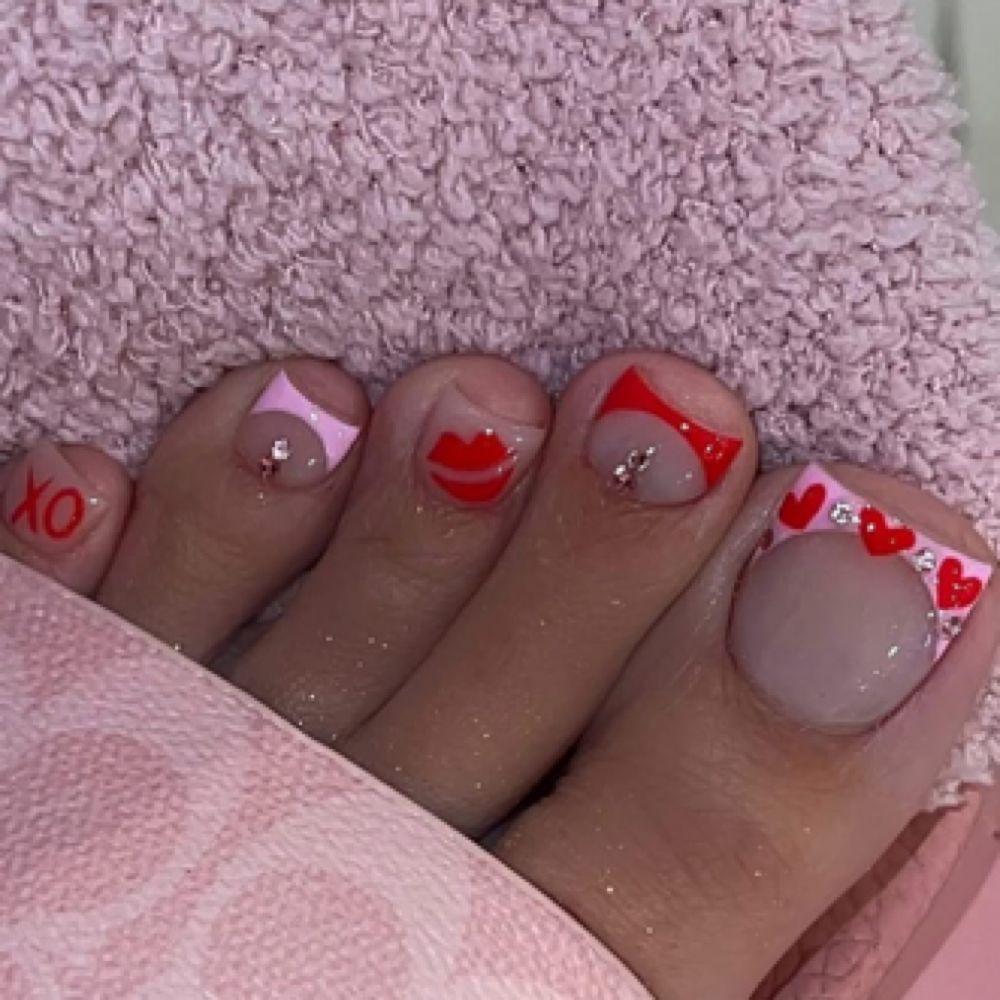 Acrylic Toes at Luxe by Hanna