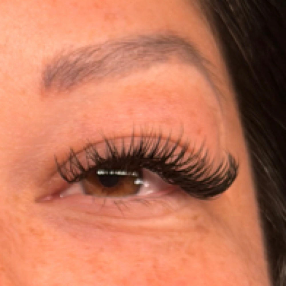 Wet Set Lash Extension at Serene Beauty in Baytown, TX