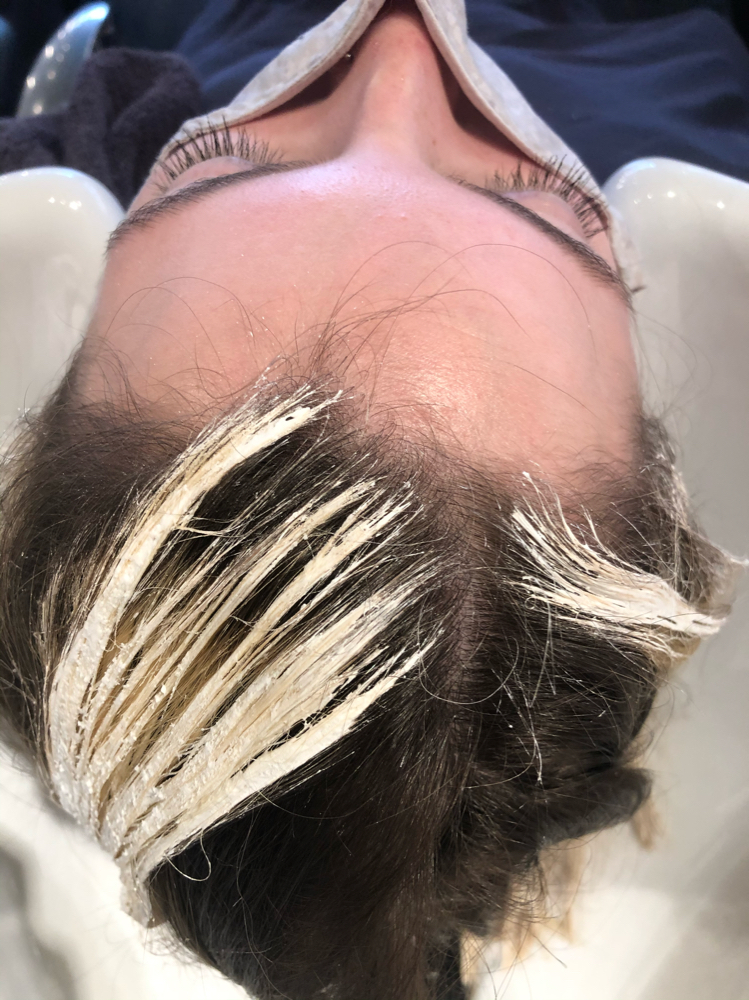 Face Frame Balayage/Foil & Haircut