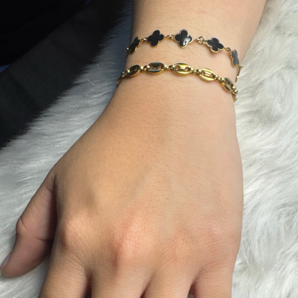 Bracelet at Posh Linx LLC in Sierra Vista, AZ