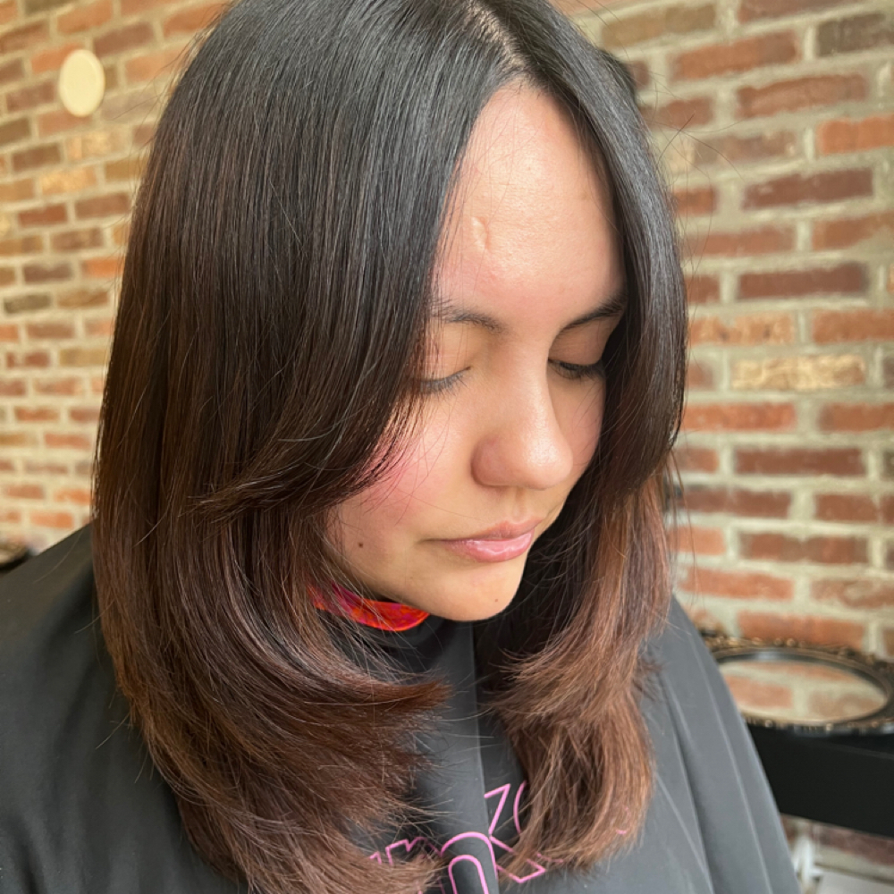 55 Minute Service at Baroque Salon in Highwood, IL