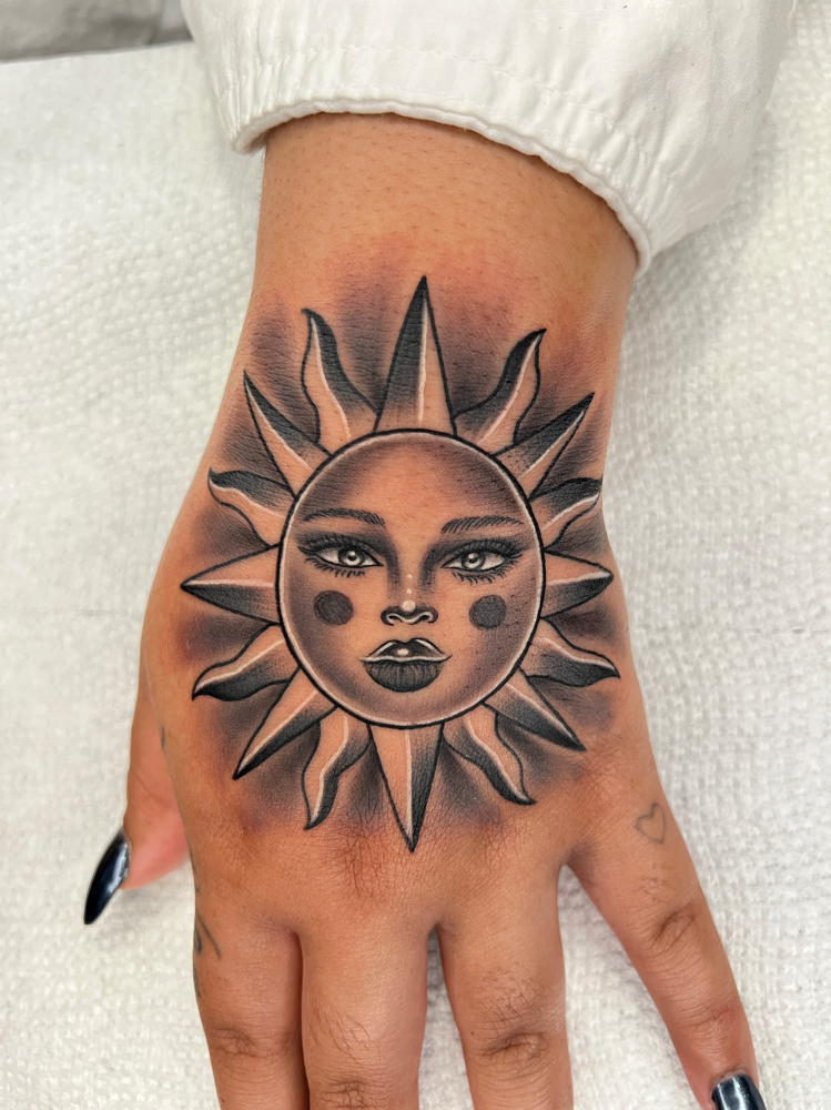 2 Hours (Small Tattoo)