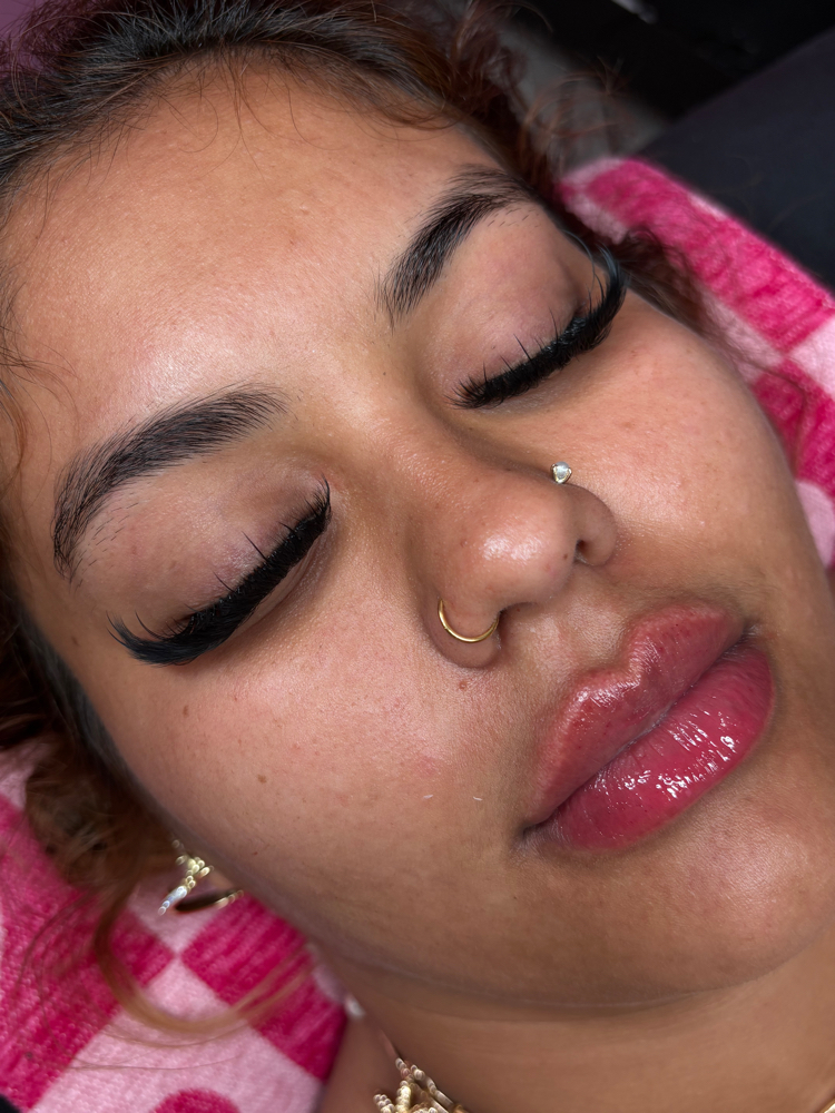 Russian lips Y Pestañas