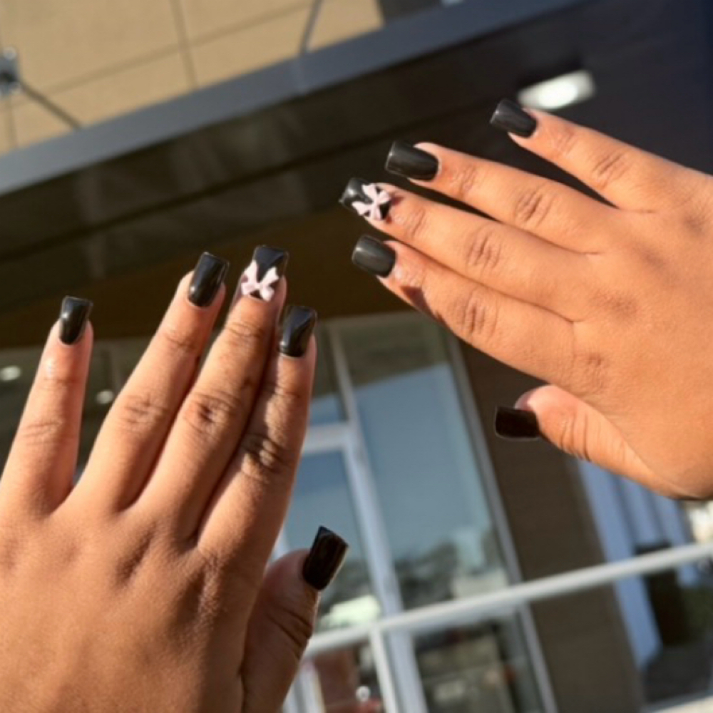 Executive Acrylic Full Set at B. Press’d & Polished @ The Revived Beauty Room in Orlando, FL