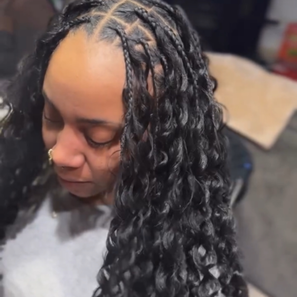 Miracle Knots at Layed By Lanae in Perris, CA
