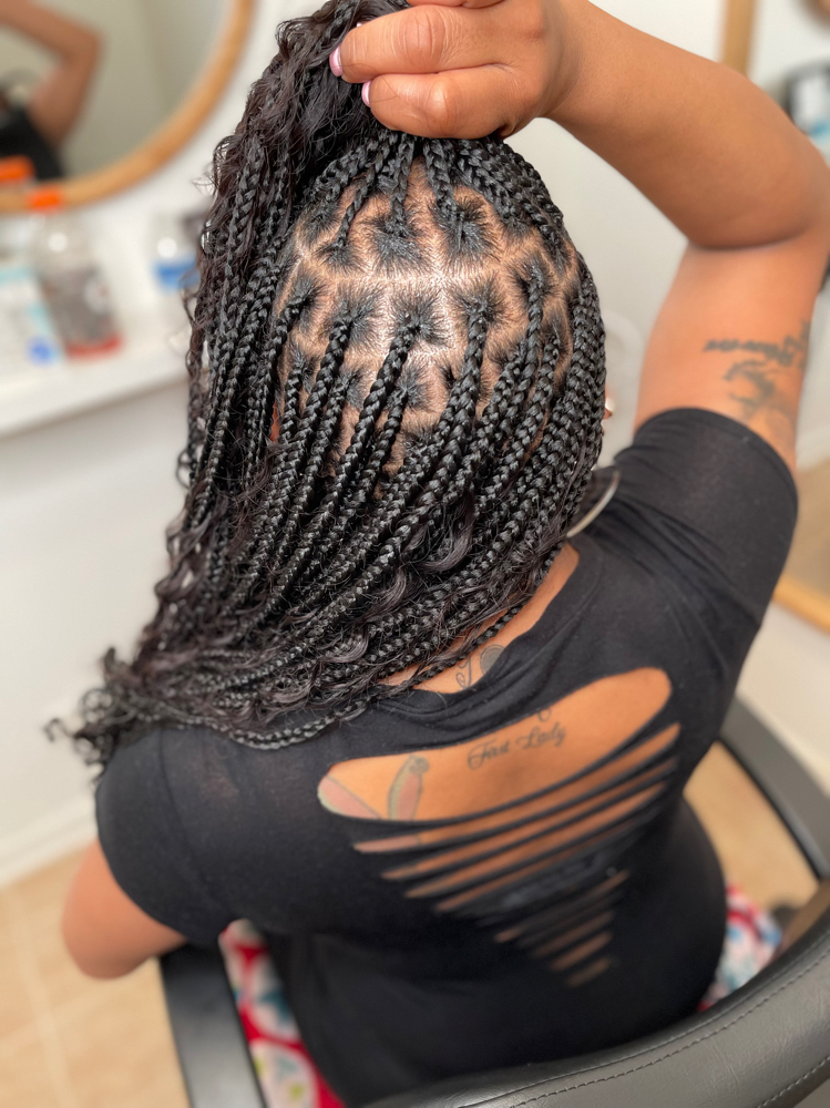 Medium Knotless-standard length