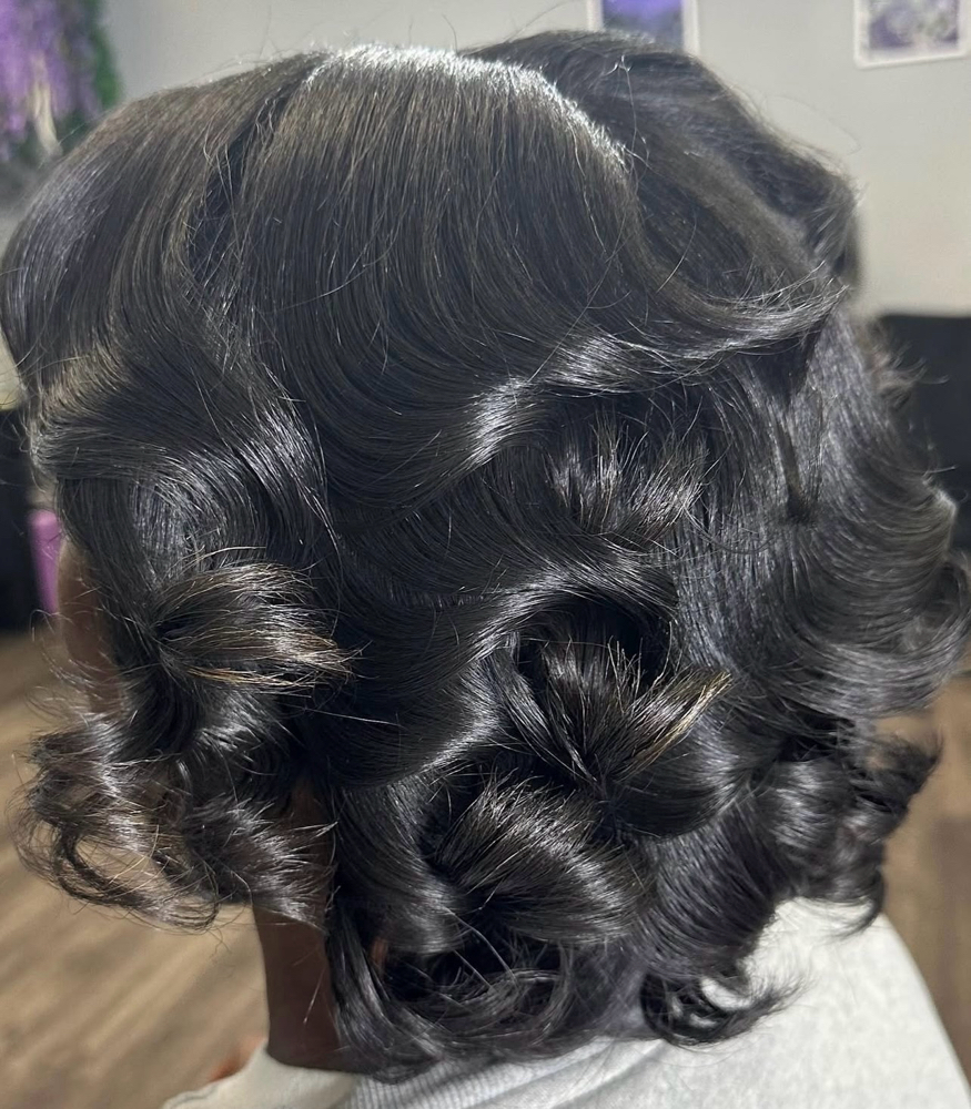 Press Slik N Curl at Laid Hair in Wayne, MI
