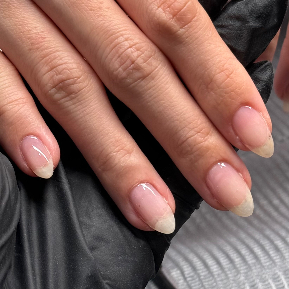 Complete Removal Manicure