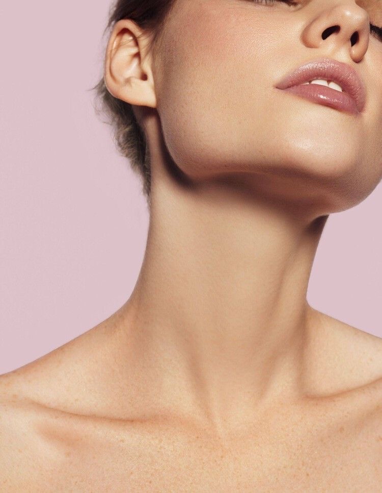 Full Face + Neck Wax