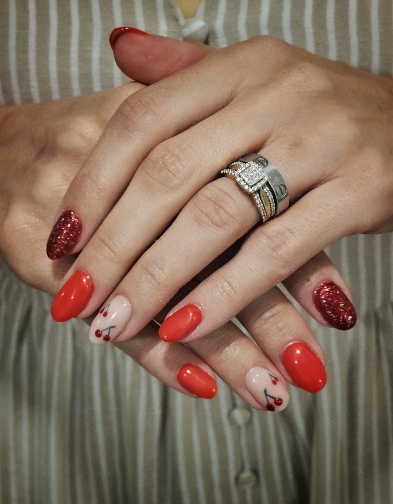 Semi-Permanent Gel Manicure 💅🏼