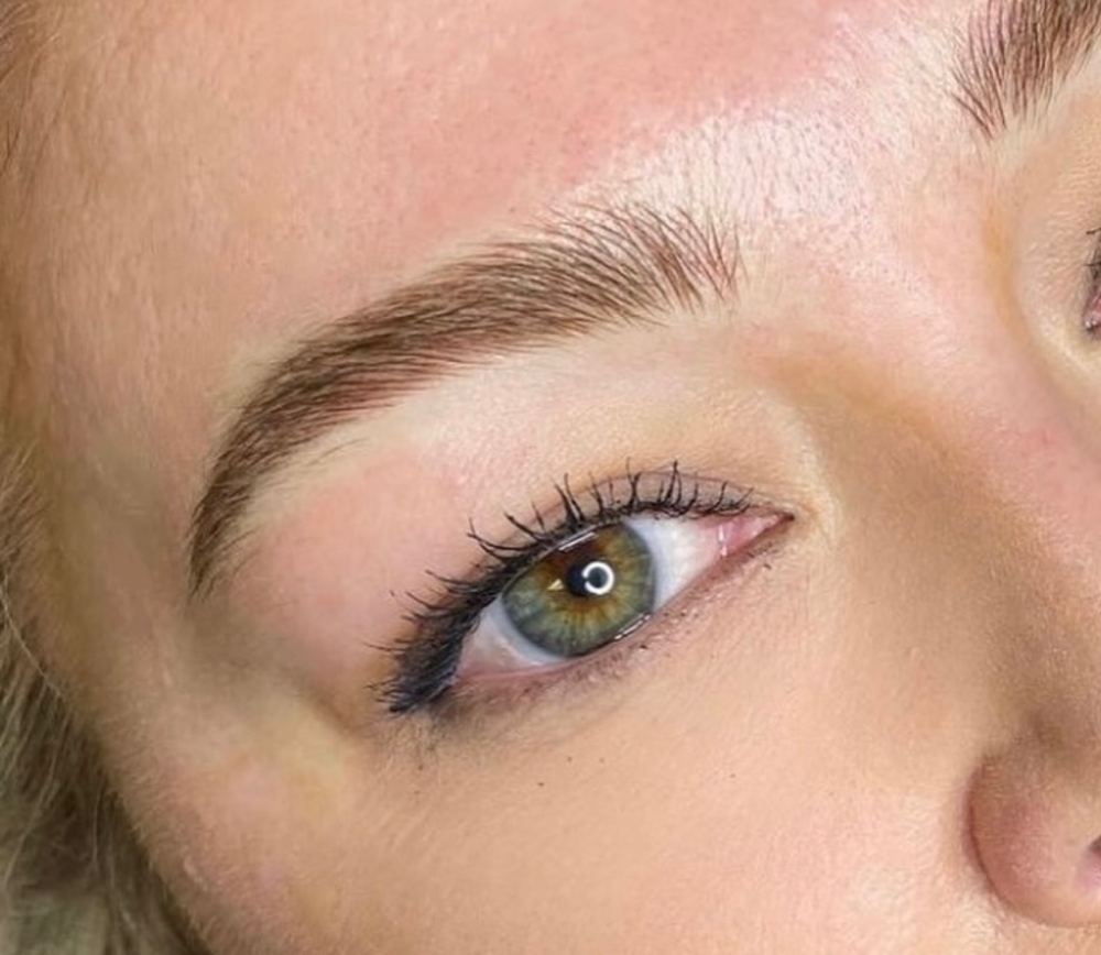 Natural Microblading