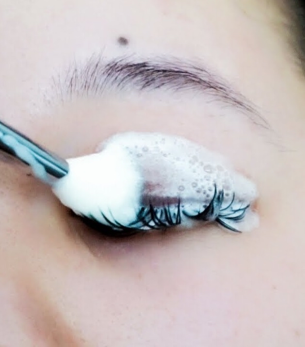 Eyelash Shampoo