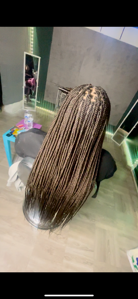 Small Knotless