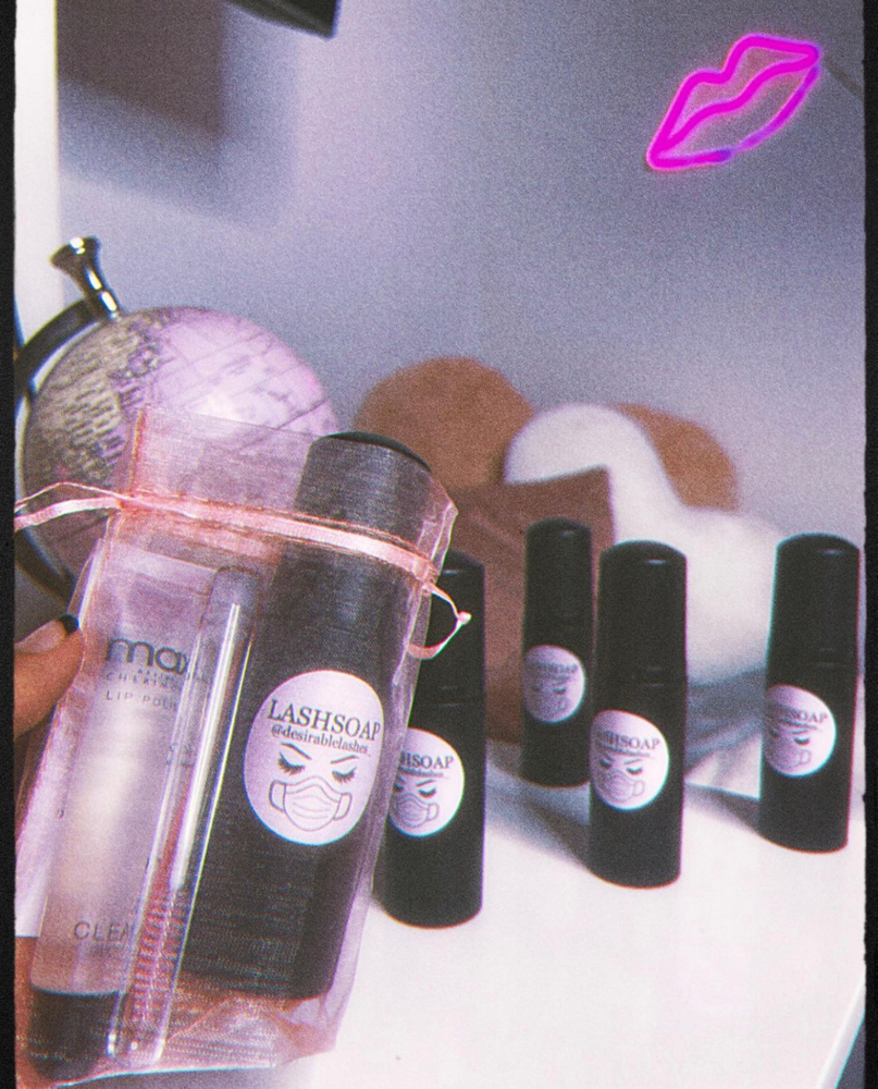 Lash Shampoo Bottle