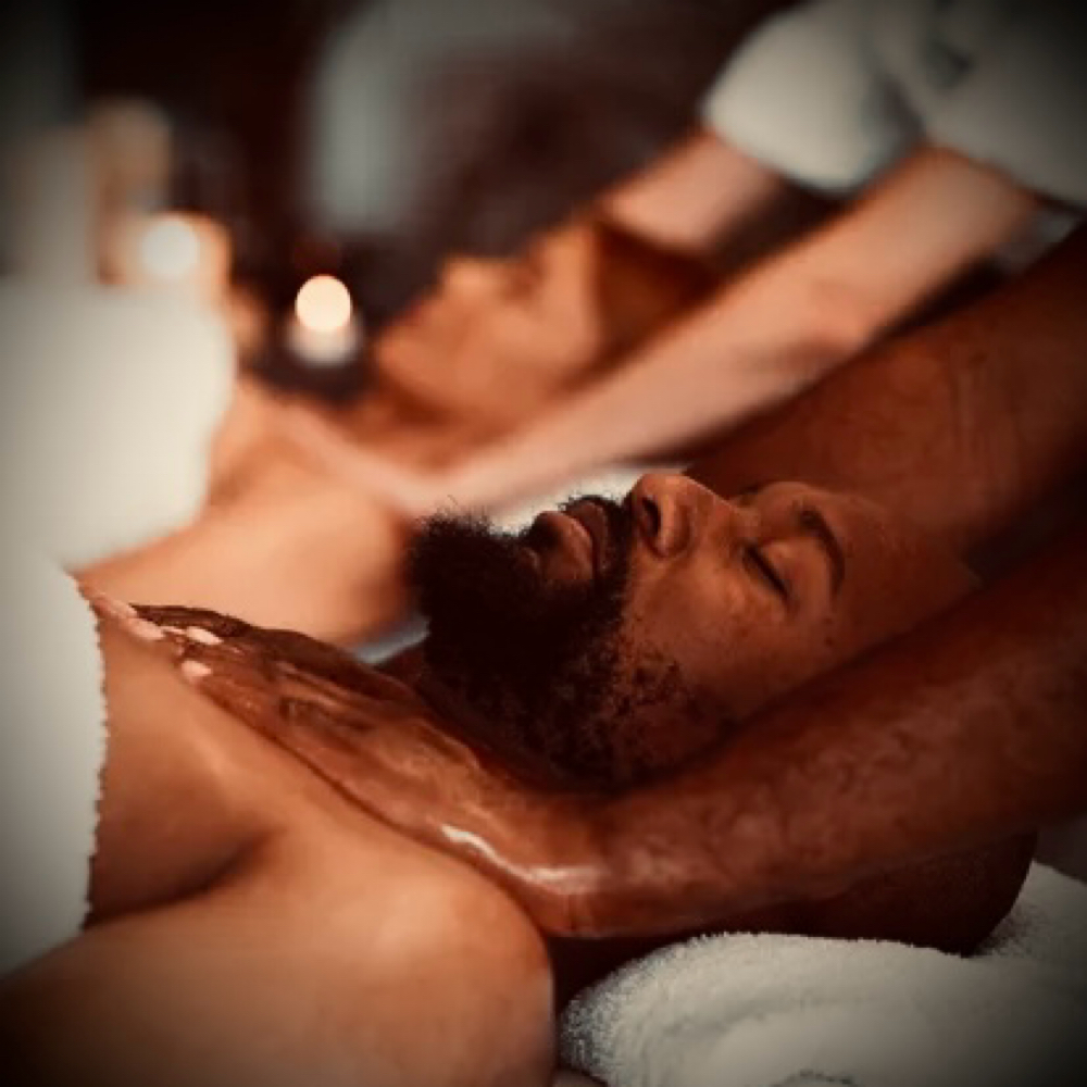 Couples massage at Riverbend Massotherapy in Sandusky, OH