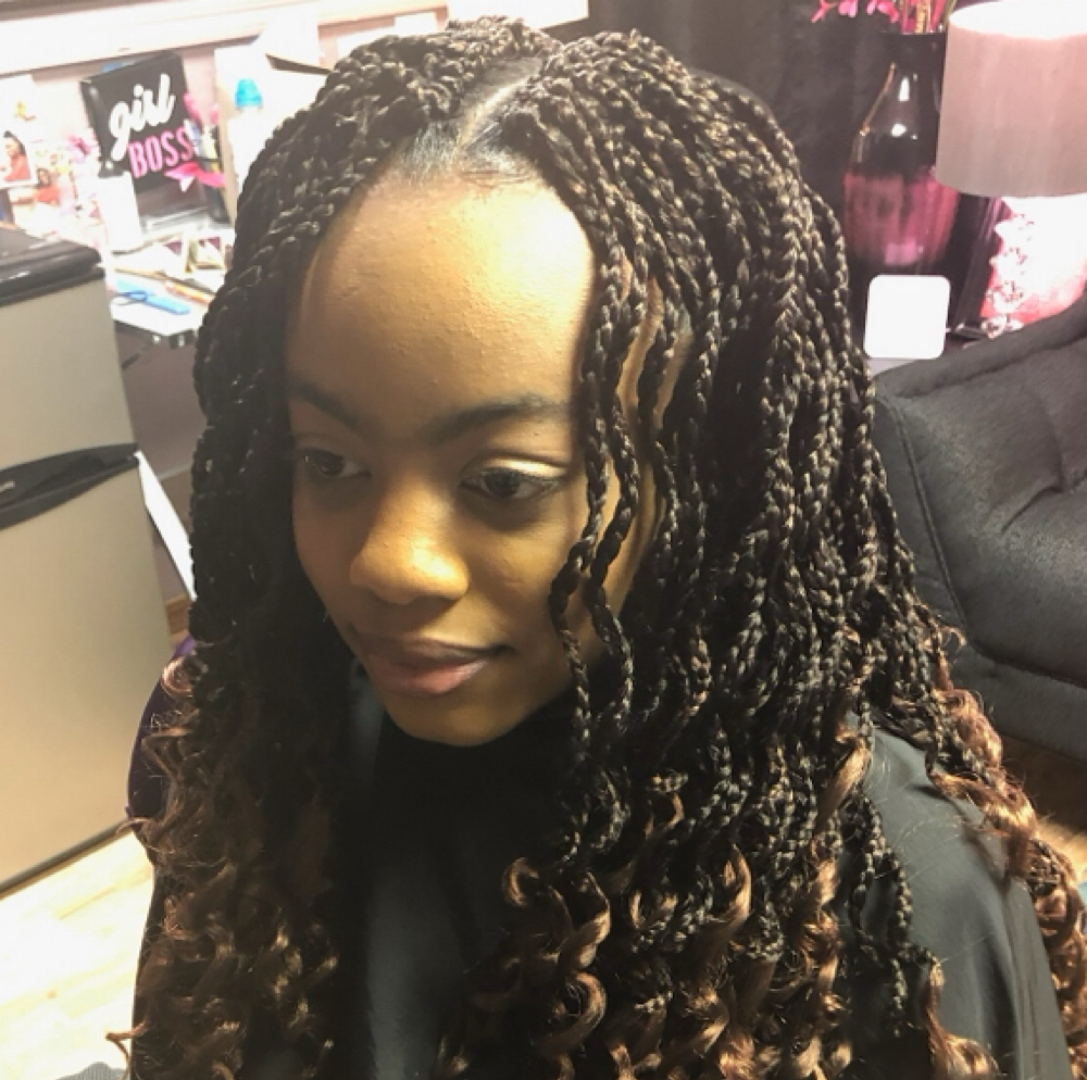 Crochet Braids at Skinsational Beauty Boutique in Bethany, OK