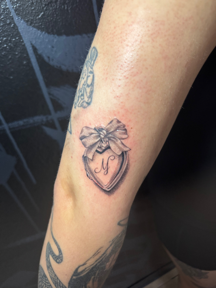 Small Tattoo at Avi Inks Tattoos in Denver, CO