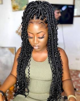 Box Braids With Curls