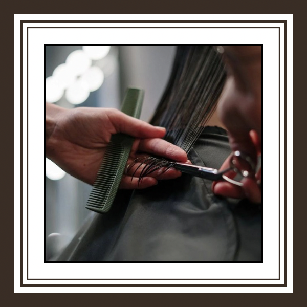 Women’s Cut and Blow Dry