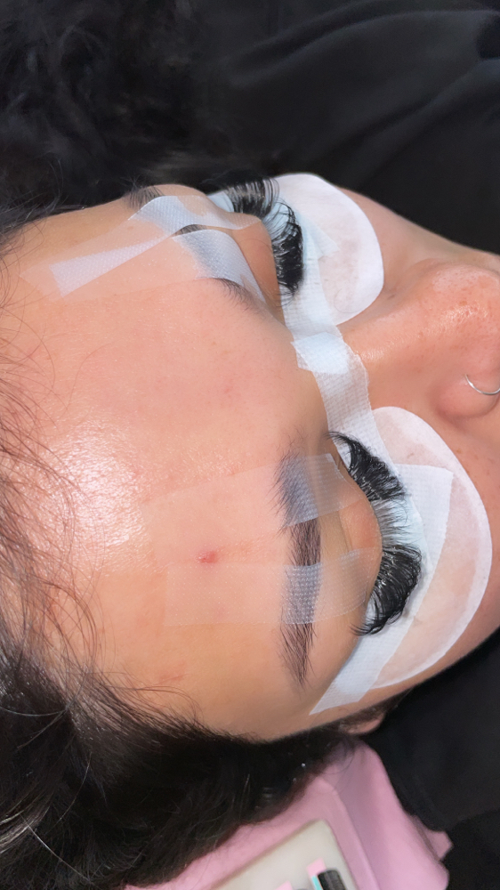 Weekly Fill/Mini Fill at Candilashes in Glendale, AZ