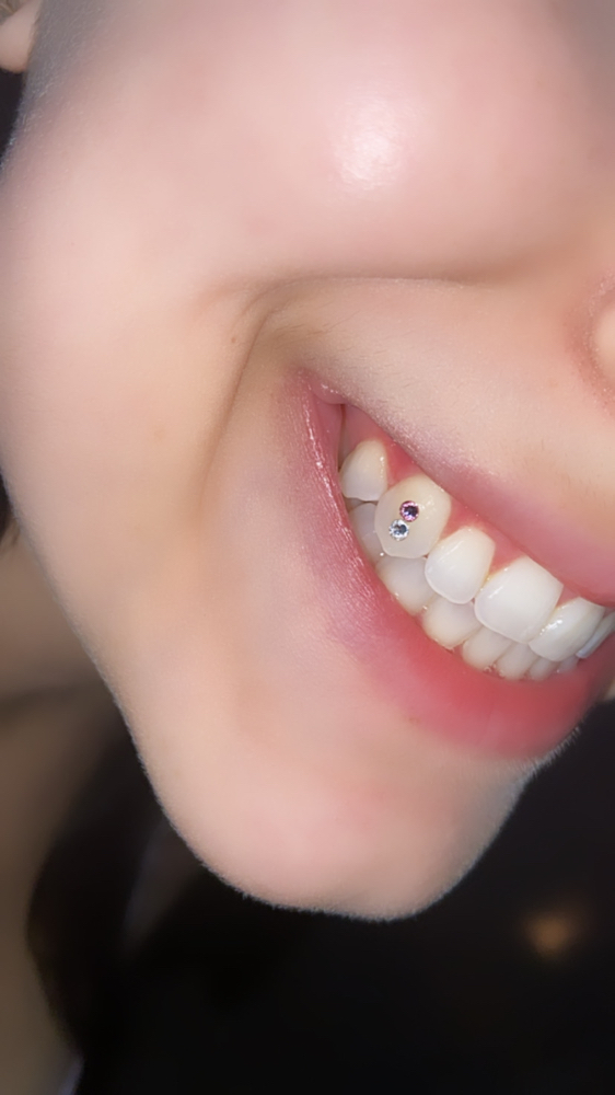 2 Swarvoski Tooth Gems at Candilashes in Glendale, AZ