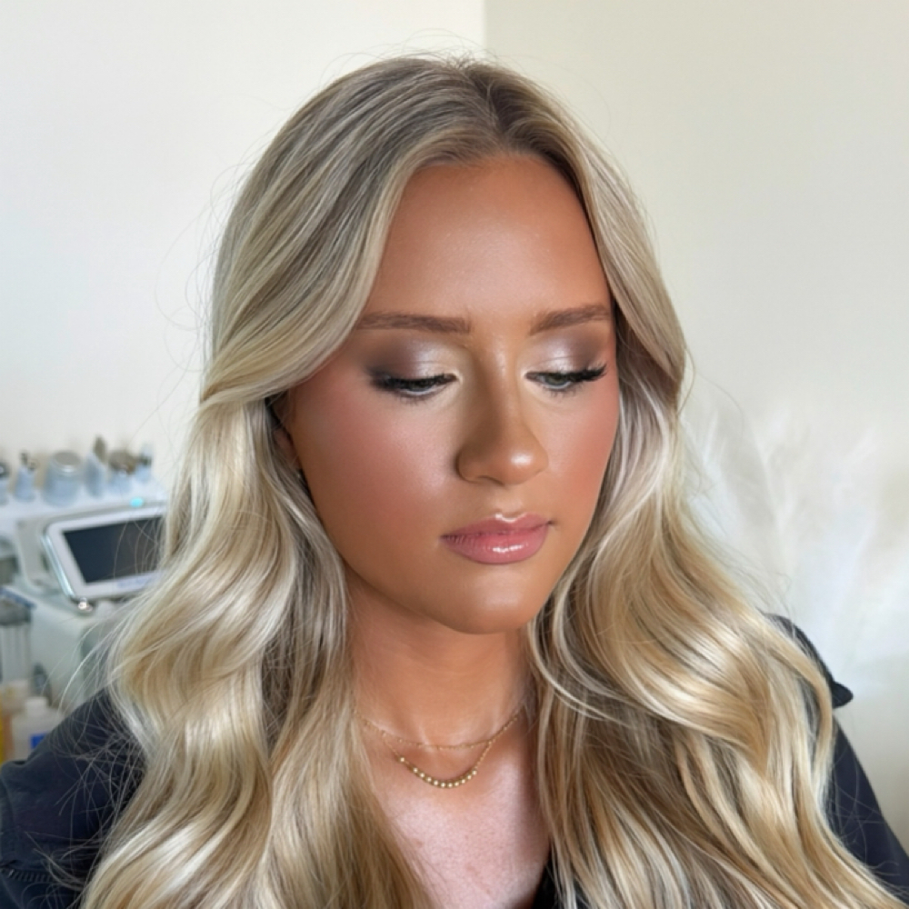 1-1 Makeup Application Lesson at KG Beauty Studio in Cookeville, TN