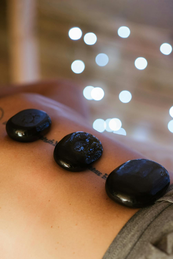 Hot Stone Massage 2 Hours