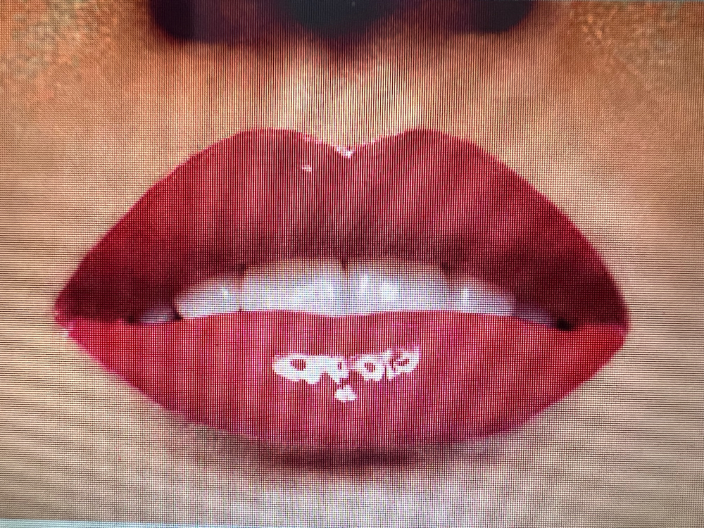 Full Lip Color