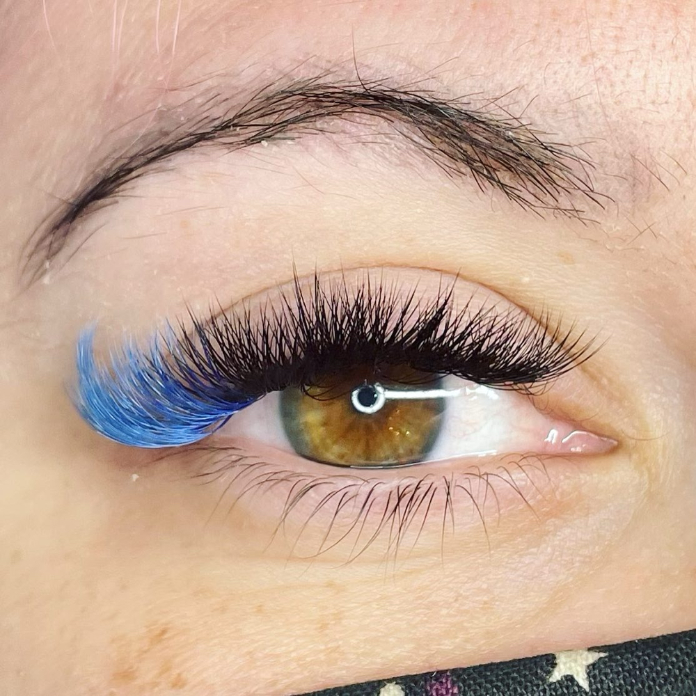 *ADD-ON* Colored Lashes