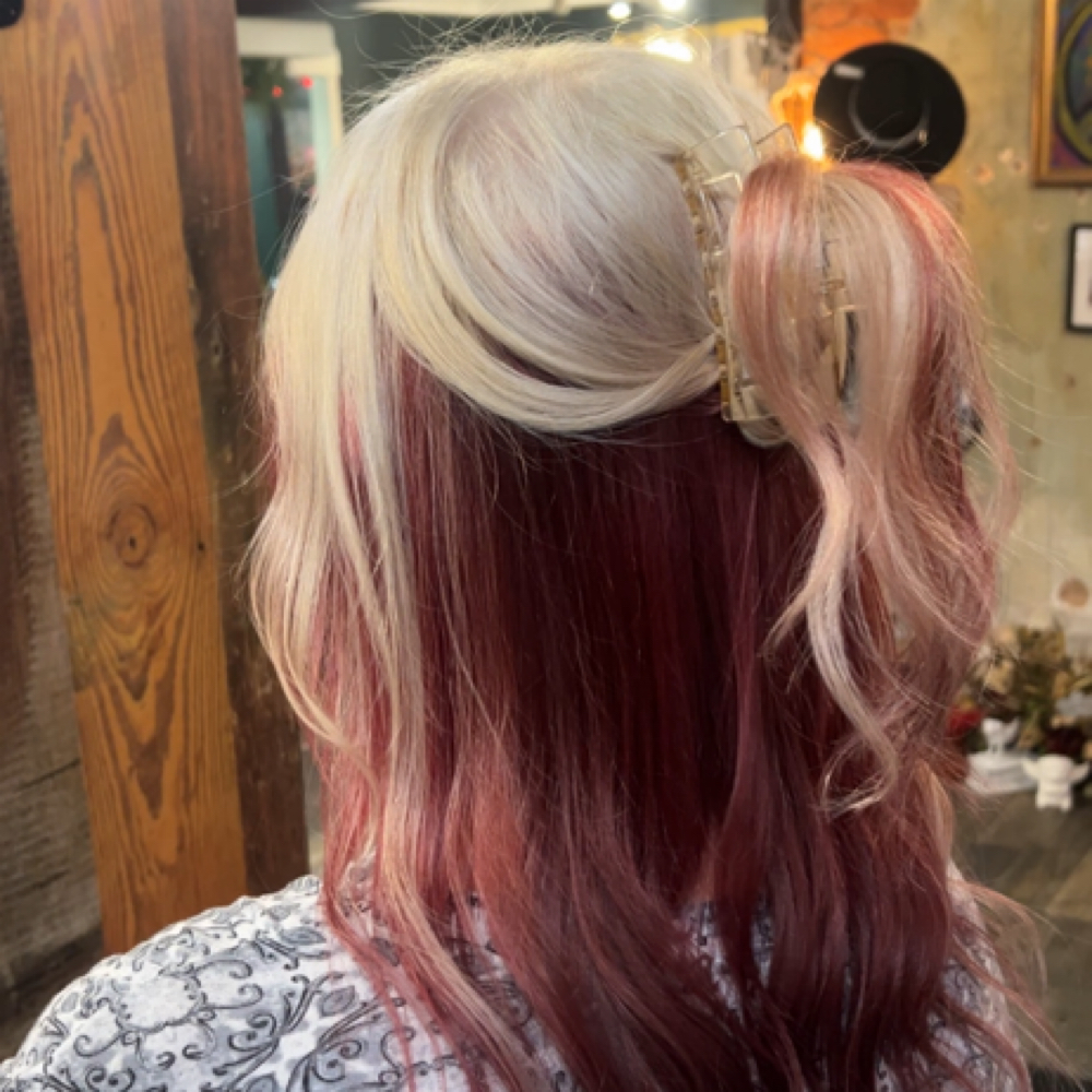 Peek-A-Boo at Kimmchiliftz in New Ellenton, SC