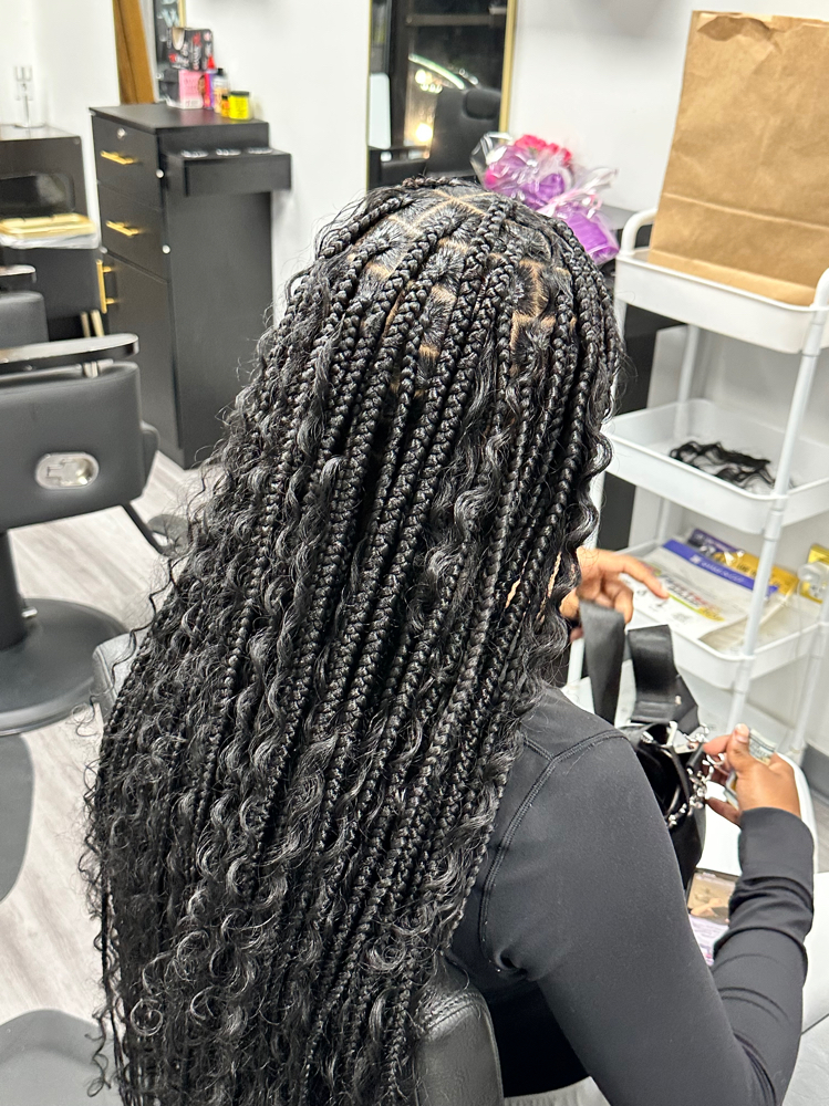 Smedium Boho Knotless