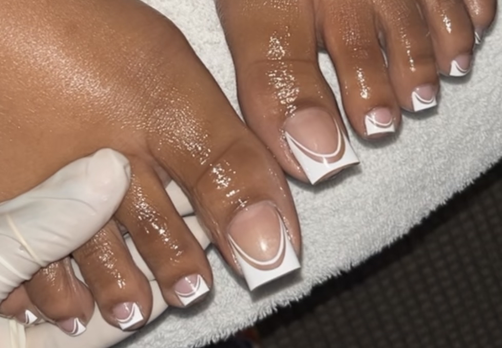 basic toe polish