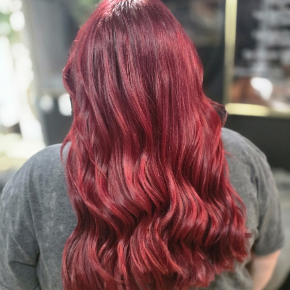 Extensions Consultation at New Moon Studios in Glasgow, KY
