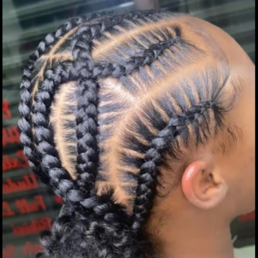 Stitch Braids at Lyric Gifted Hands in Carson, MS