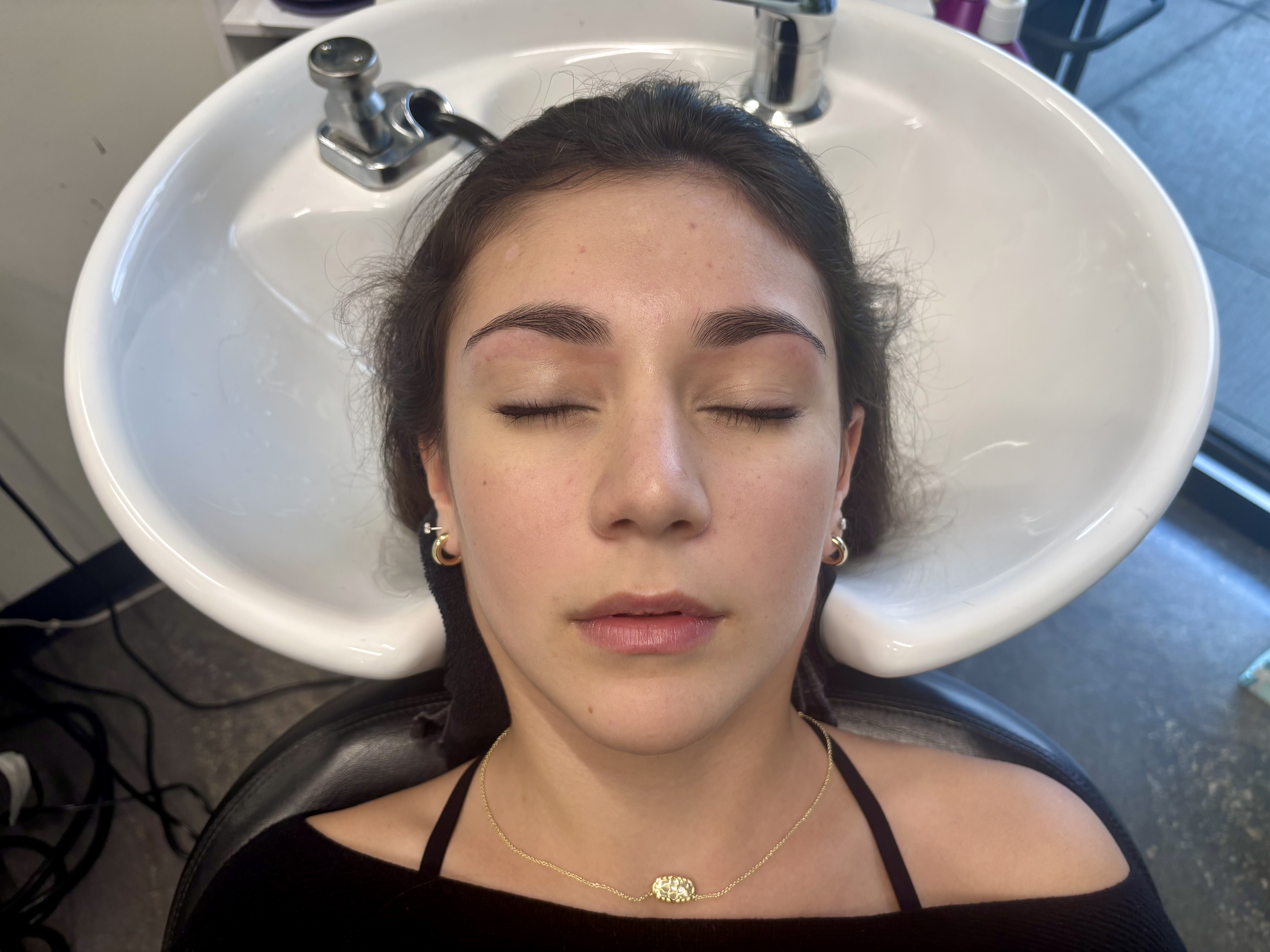 Brow Lip Or Chin Wax
