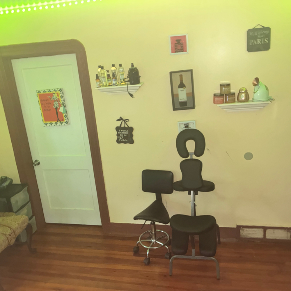 Back Massage Sessions at Divinely EverythingLlc in Schenectady, NY