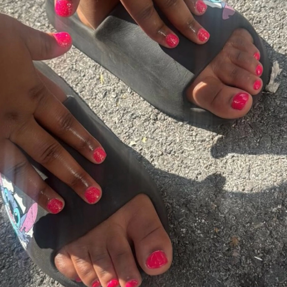 Little Miss Diva at RissaNailedit314 in St Ann, MO