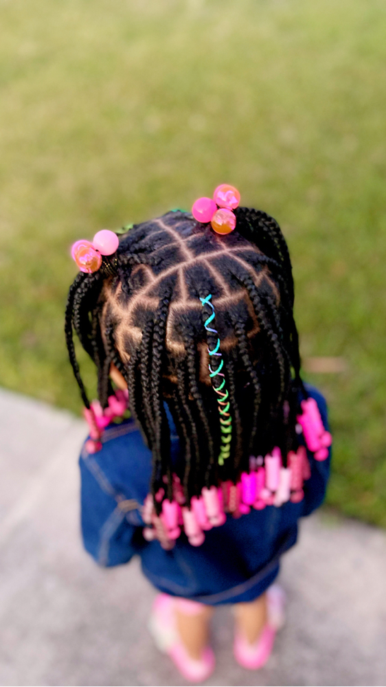 Small knotless With Beads /Under 12