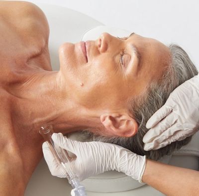 HydraFacial With Lymphatic Drainage